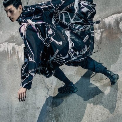 Yohji Yamamoto Experiments with Movement for Y-3 SS16 Yohji Yamamoto Experiments with Movement for Y-3 SS16
