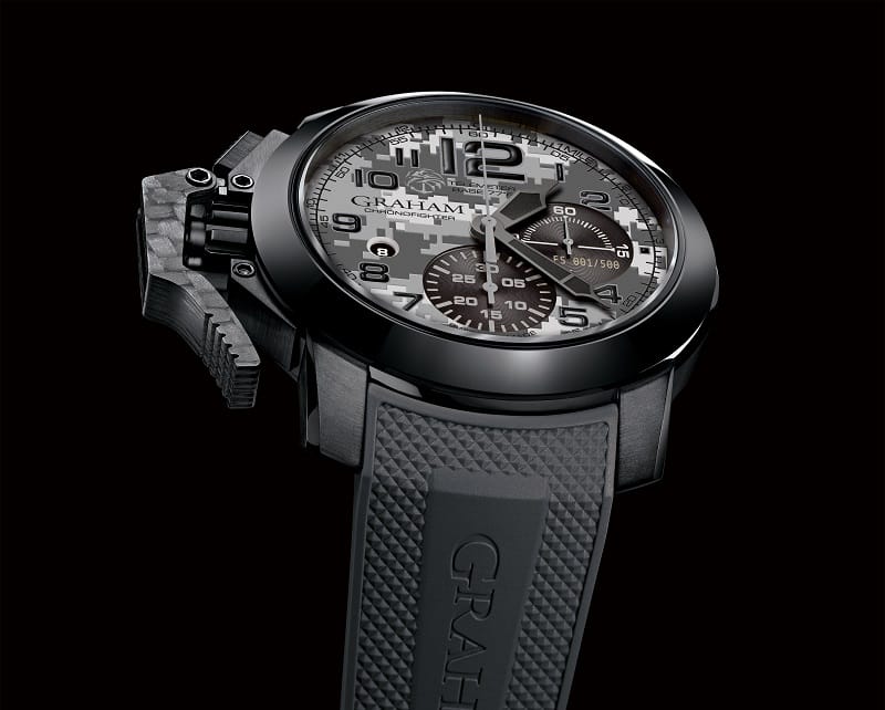 Going Commando: Graham Chronofighter Oversize Going Commando: Graham Chronofighter Oversize