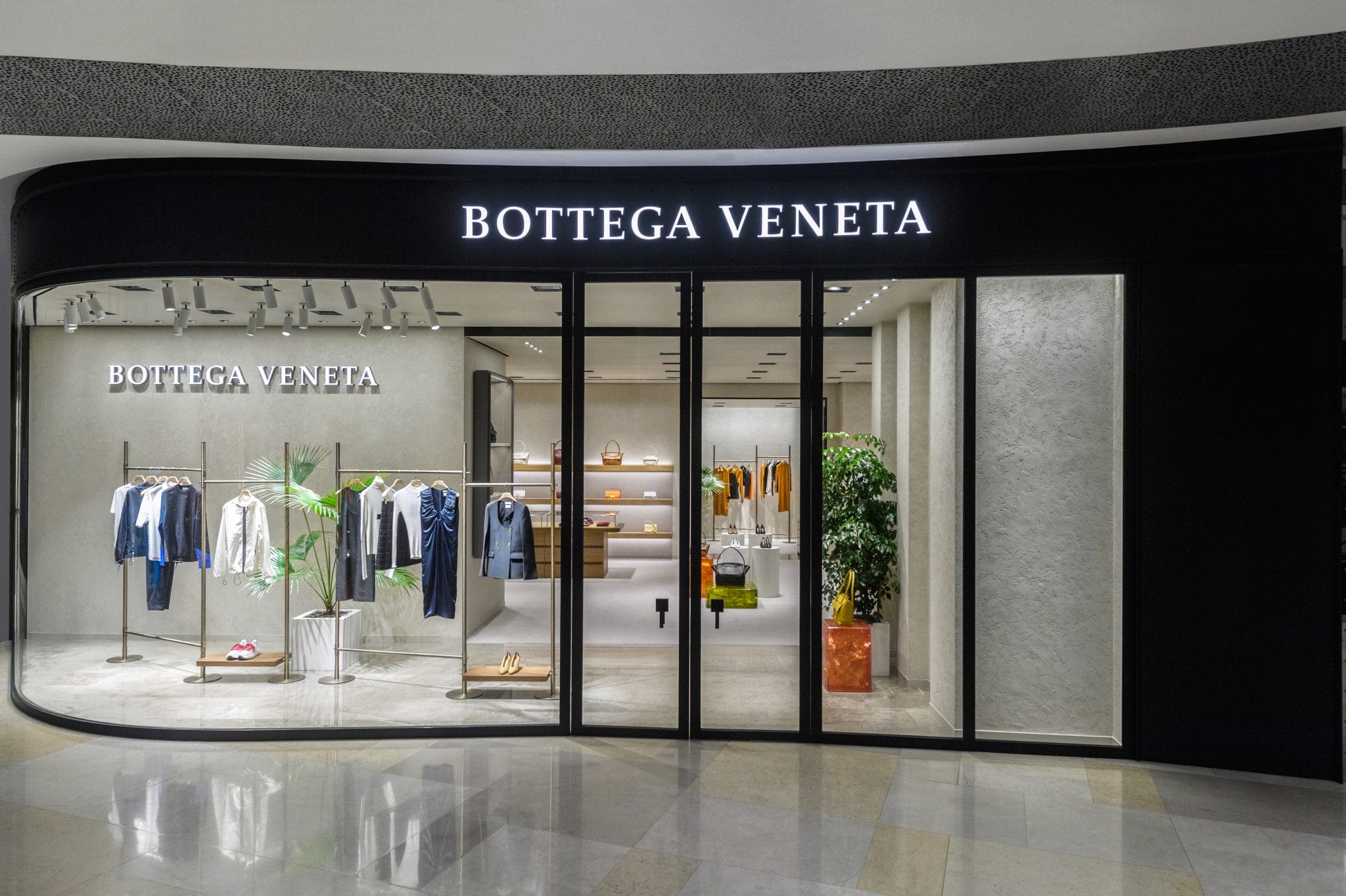 Bottega Veneta s Newly Refurbished Ion Orchard Boutique Men s Folio