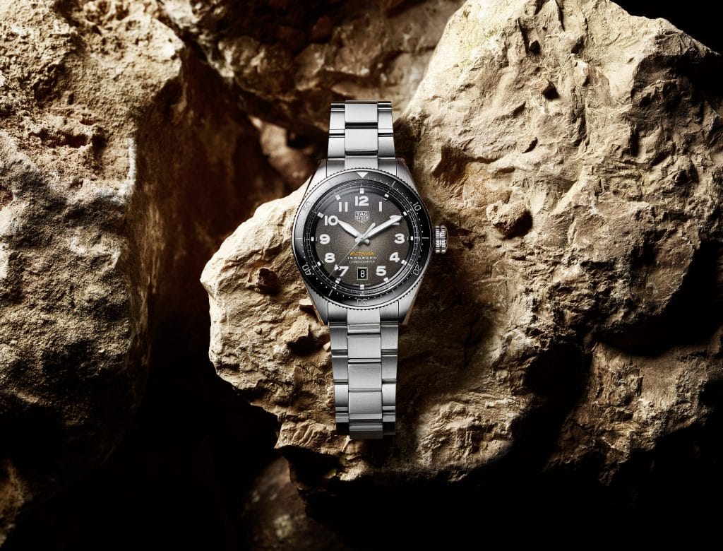 Steel Timepieces Fit a Sculpted Body Steel Timepieces Fit a Sculpted Body