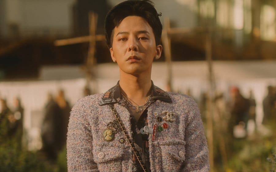#ManCrushMonday — G-Dragon’s Very, Very, Very Iced Out Chanel Fit #ManCrushMonday — G-Dragon’s Very, Very, Very Iced Out Chanel Fit
