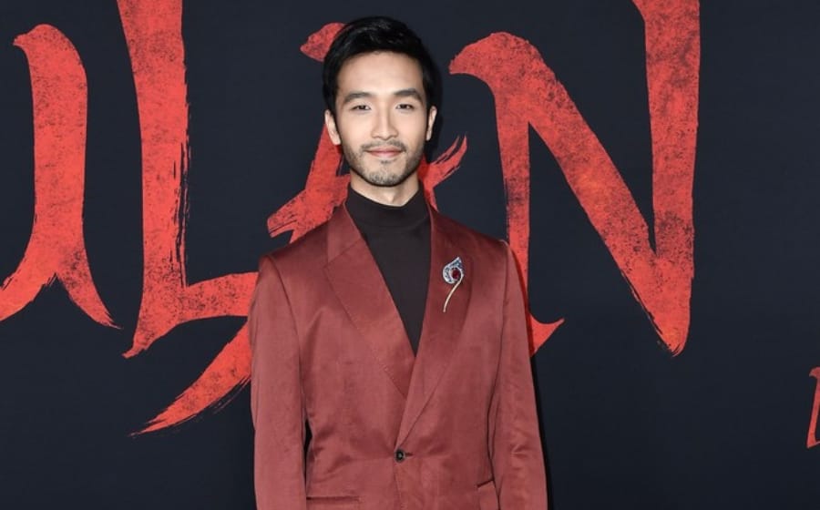 #ManCrushMonday — Actor Yoson Ans’ Subtle Style Flex is A Maroon Ermenegildo Zegna XXX Suit #ManCrushMonday — Actor Yoson Ans’ Subtle Style Flex is A Maroon Ermenegildo Zegna XXX Suit