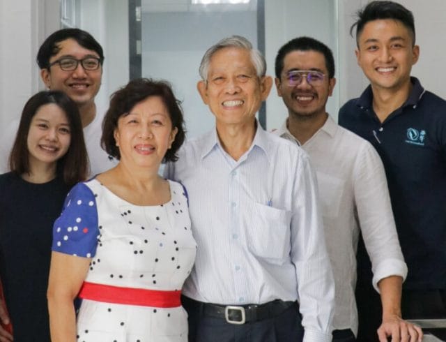 #MensFolioMeets Junchen Hong of NUDE Seafood on A Three-Generation Fish Soup Recipe #MensFolioMeets Junchen Hong of NUDE Seafood on A Three-Generation Fish Soup Recipe