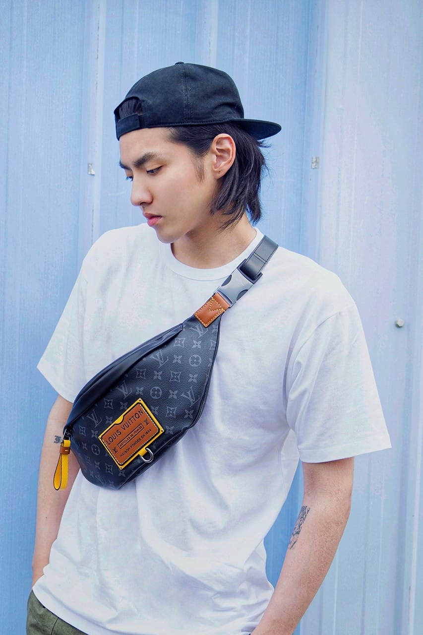 lv bumbag men