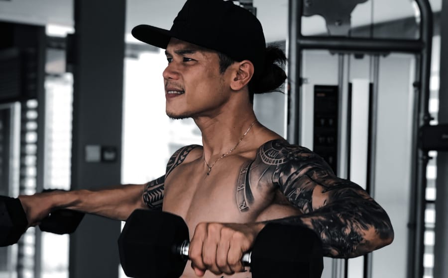 The Fitness Routine of Football Freestyler and Coach Terence Ong The Fitness Routine of Football Freestyler and Coach Terence Ong
