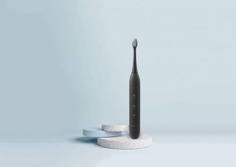 The Best Electric Toothbrushes For the Sonically Inclined Zenyum