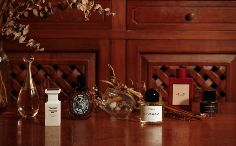A Tuberose Fragrance is A Modern Floral One for A Modern Man A Tuberose Fragrance is A Modern Floral One for A Modern Man