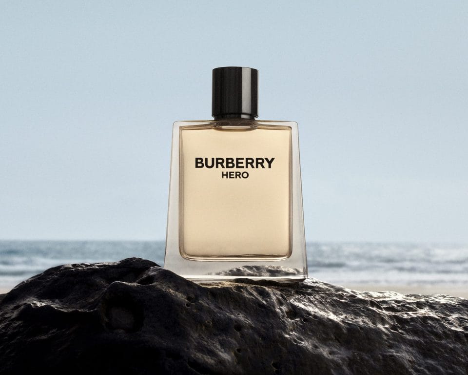 The Light Trails Of These Temperature Resistant Fragrances burberry hero