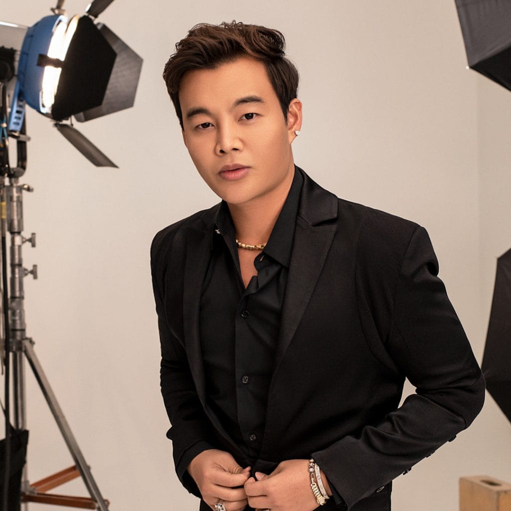 Kane Lim Serves Great Face - Men&rsquo;s Folio