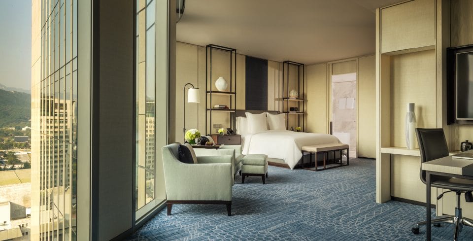 The Four Seasons Hotel Seoul Distills the Best of Korea’s Rich History Right at Its Doorsteps 