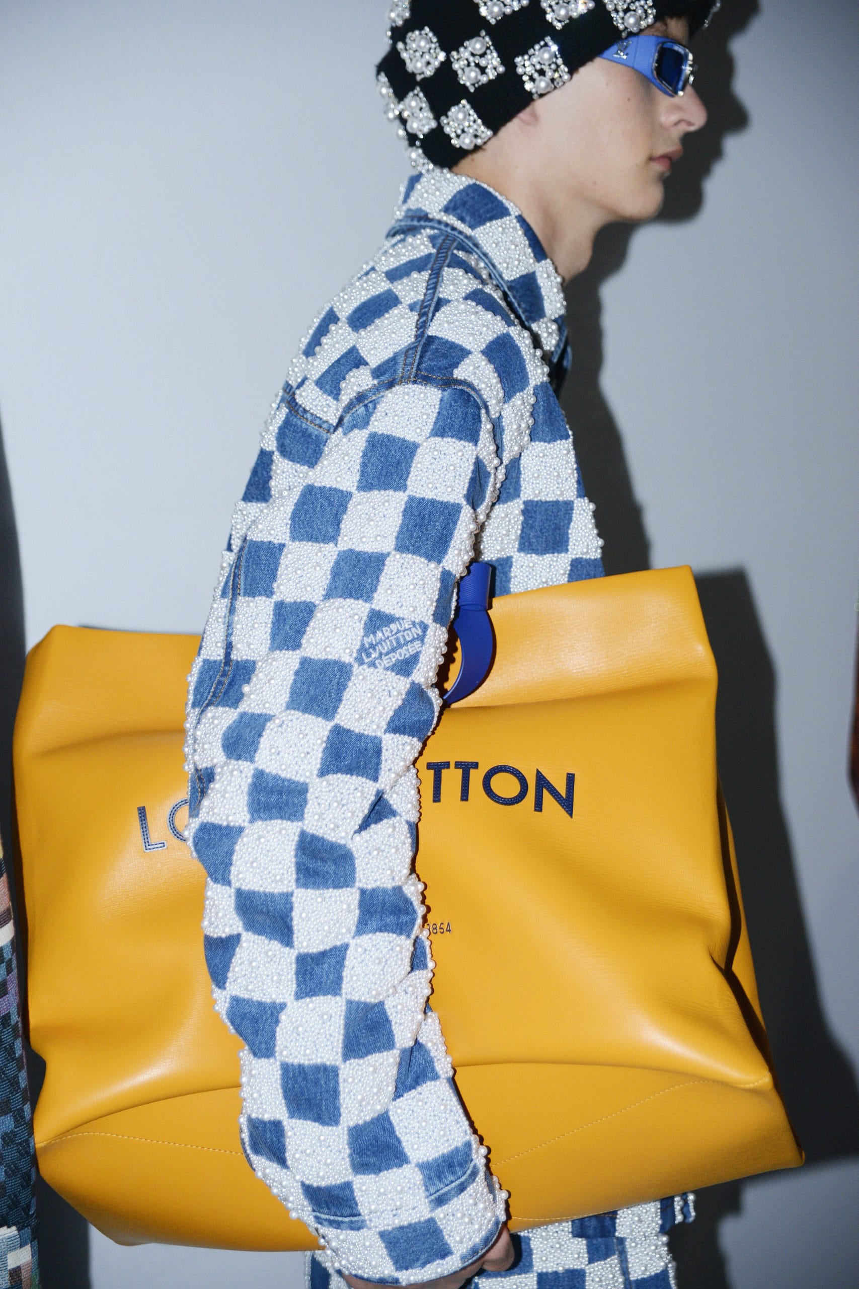LOUIS VUITTON DEMIER THAMES GM Semi -Shoulder Authentic Bag