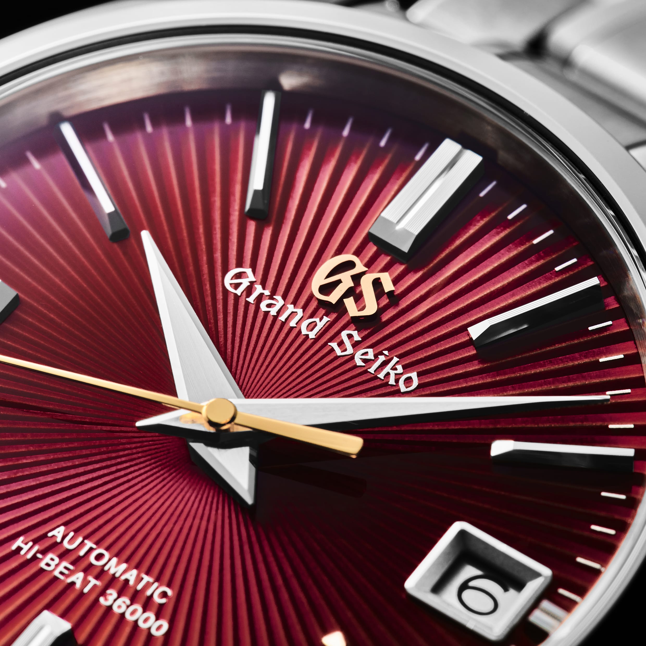 The Grand Seiko SBGH327 Celebrates a Mount Fuji Phenomenon - Men's