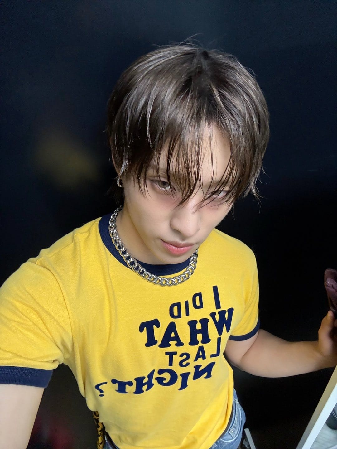 Everyone In K-pop's Into This Ringer Tee - Men's Folio